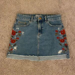 Zara Floral Embroidered Distressed Denim Skirt